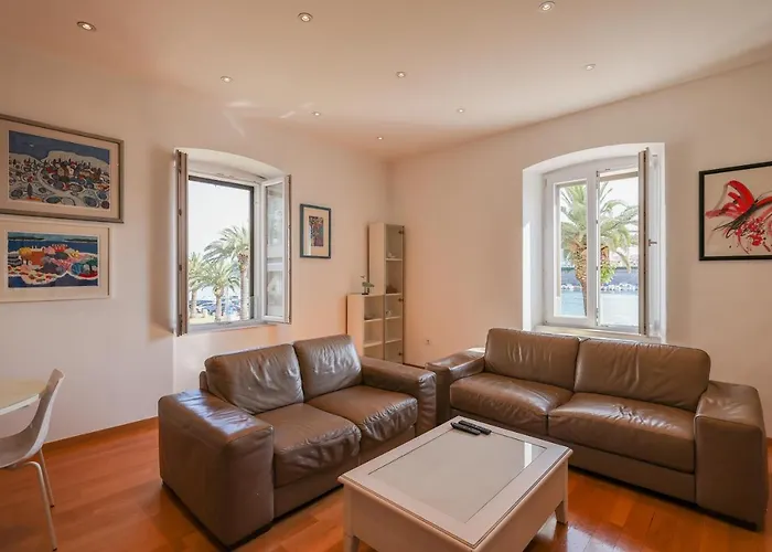 Apartment Mislav